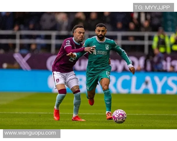 英超最新足球球星闪耀绿茵赛场展现无尽激情与实力争锋